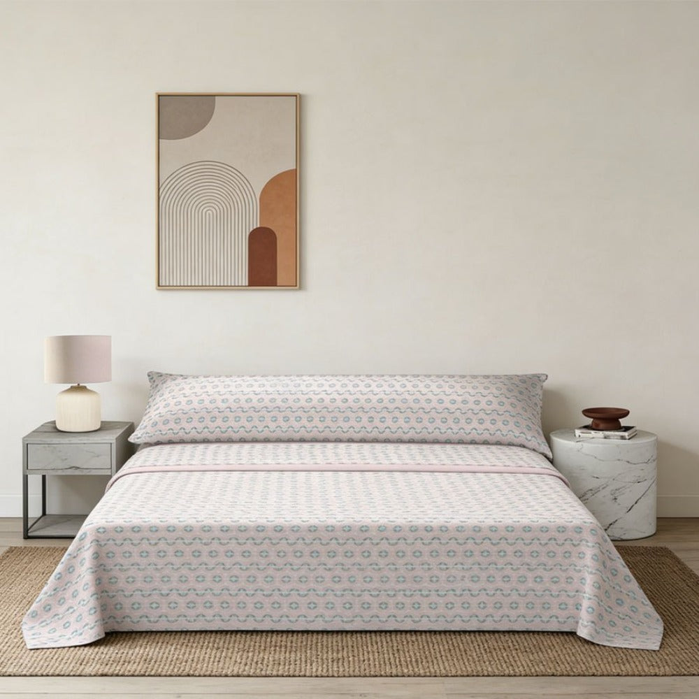 Juego de cama de tres piezas apto para todas las estaciones, que incluye una sábana, una sábana ajustable y fundas de almohada. Medidas: 90 cm, 105 cm, 135 cm, 150 cm y 180 cm.