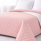 Colcha Bouti Verano Multiuso Reversible con Diseño de Cuadros Acolchados, Cubrecama Ligero de Verano y Entretiempo para Camas de 90 a 150, 100% Poliéster Suave (Solo Colcha, No incluye Fundas de Almohada)