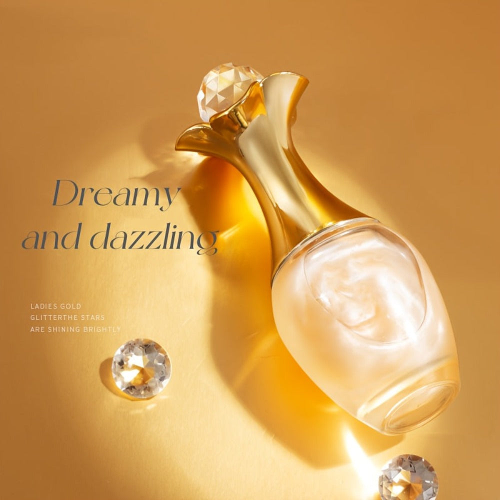 Perfume de lujo con purpurina dorada para mujer - 50ml EDP Fragancia intensa | Botella tallada con elegantes detalles dorados | Aroma floral a rosa, osmanthus y almizcle | 80% de alta concentración | Duradero | Regalo perfecto para San Valentín/Cumpleaños