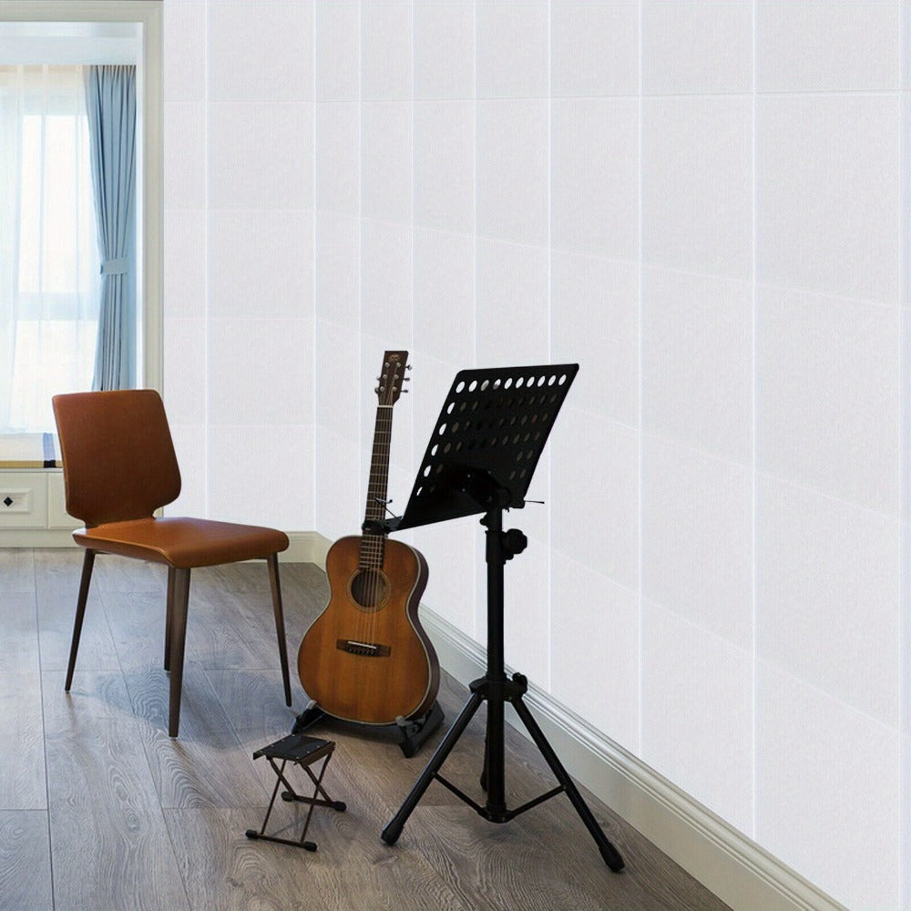 18 piezas de paneles acústicos de 9 mm, autoadhesivos, paneles insonorizantes de fibra de poliéster para sala de estar, oficina, sala de juegos, KTV, cine, dormitorio, 30 x 30 cm (blanco)