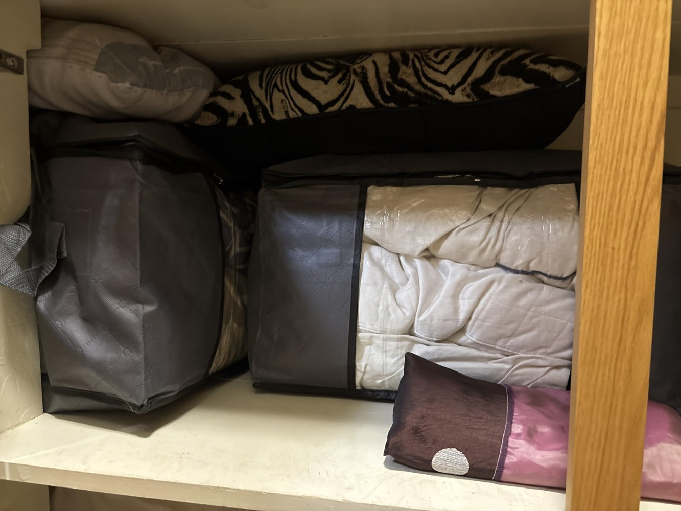 Juego de 6 bolsas de almacenamiento de 60L-90L-120L, bolsas grandes para guardar ropa con cremalleras, asas duraderas y tela gruesa para ropa, ropa de cama, mantas, edredones (gris), almacenamiento debajo de la cama