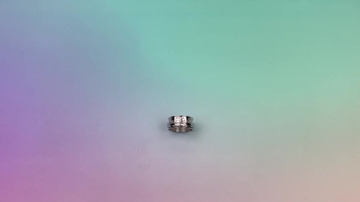 Anillo giratorio tipo fidget spinner retro JewelryWe para mujer con patrón de luna y estrellas, bandas de anillo giratorias de acero inoxidable detail image - detail view 5