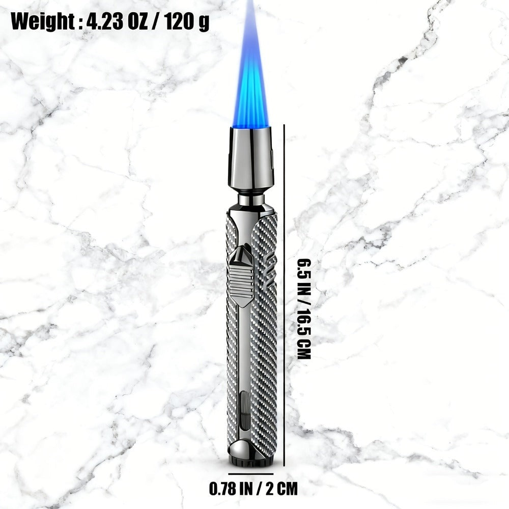 Paquete de 2 sin combustible incluido - Encendedor de chispa de combustible recargable a chorro de triple llama azul a prueba de viento de aleación de zinc, lujoso diseño de tubo largo a cuadros con depósito de combustible visible para velas, barbacoa de