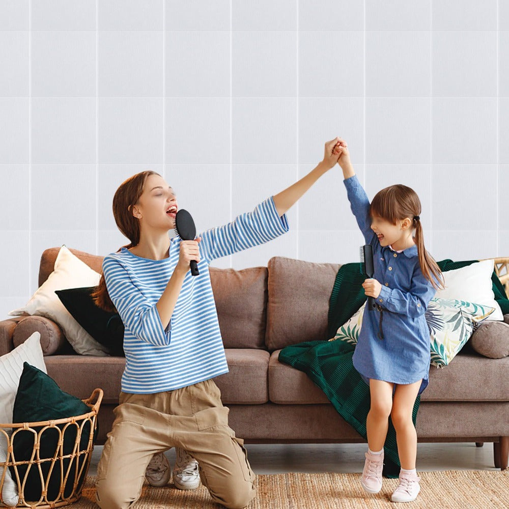 Paquete de 18 paneles acústicos cuadrados, aislamiento acústico autoadhesivo, absorbedor de sonido para pared, hechos de poliéster para aislamiento acústico, paneles acústicos para tratamiento acústico y decoración de pared, blanco, 30 X
