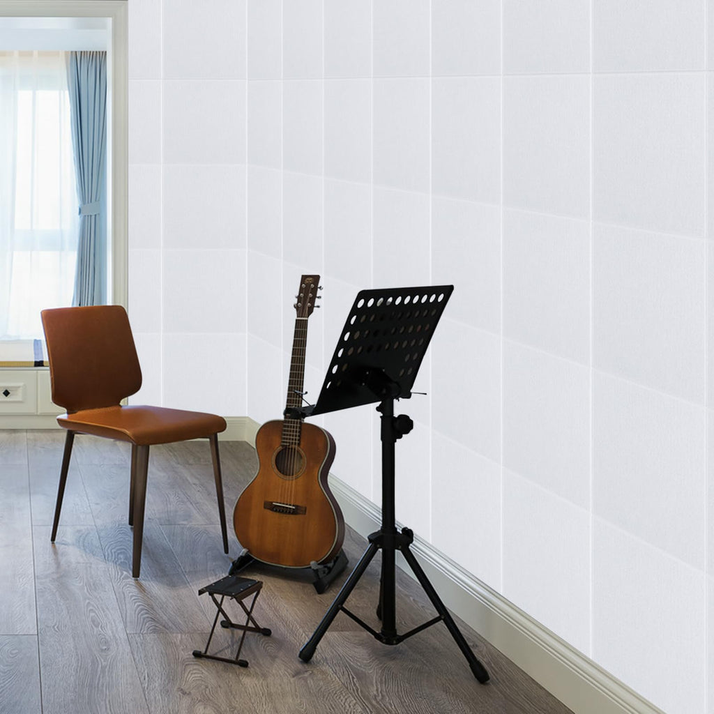 Paquete de 18 paneles acústicos cuadrados, aislamiento acústico autoadhesivo, absorbedor de sonido para pared, hechos de poliéster para aislamiento acústico, paneles acústicos para tratamiento acústico y decoración de pared, blanco, 30 X