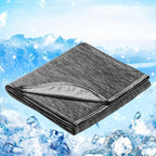 1pc Manta Autoenfriante Arc-Chill Q-Max 0.5, Manta de Verano Delgada Doble Cara 2-en-1, 100% Poliéster y Nailon, Negra con Patrón de Nubes, 130x170cm, 150x200cm, 200x220cm, Lavable a Máquina, Multiusos para Personas, Jóvenes, Colcha, Manta Acolchada