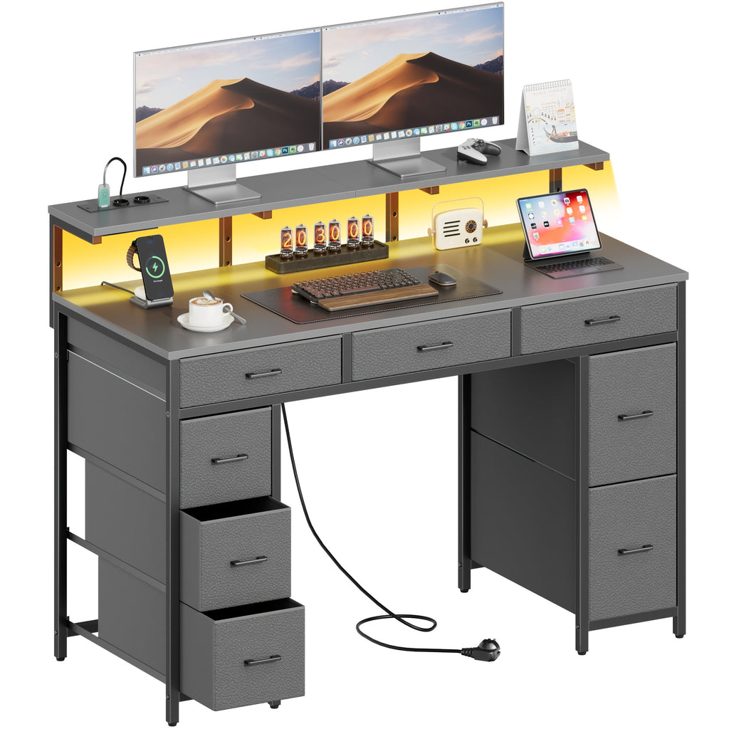 Escritorio para Gaming con 8 Cajones de Tela, Soporte para Monitor con Luz LED, Regleta Europea (2 AC/2 USB), Tapa de Madera, Patas Ajustables para Oficina en Casa/Sala de Juegos