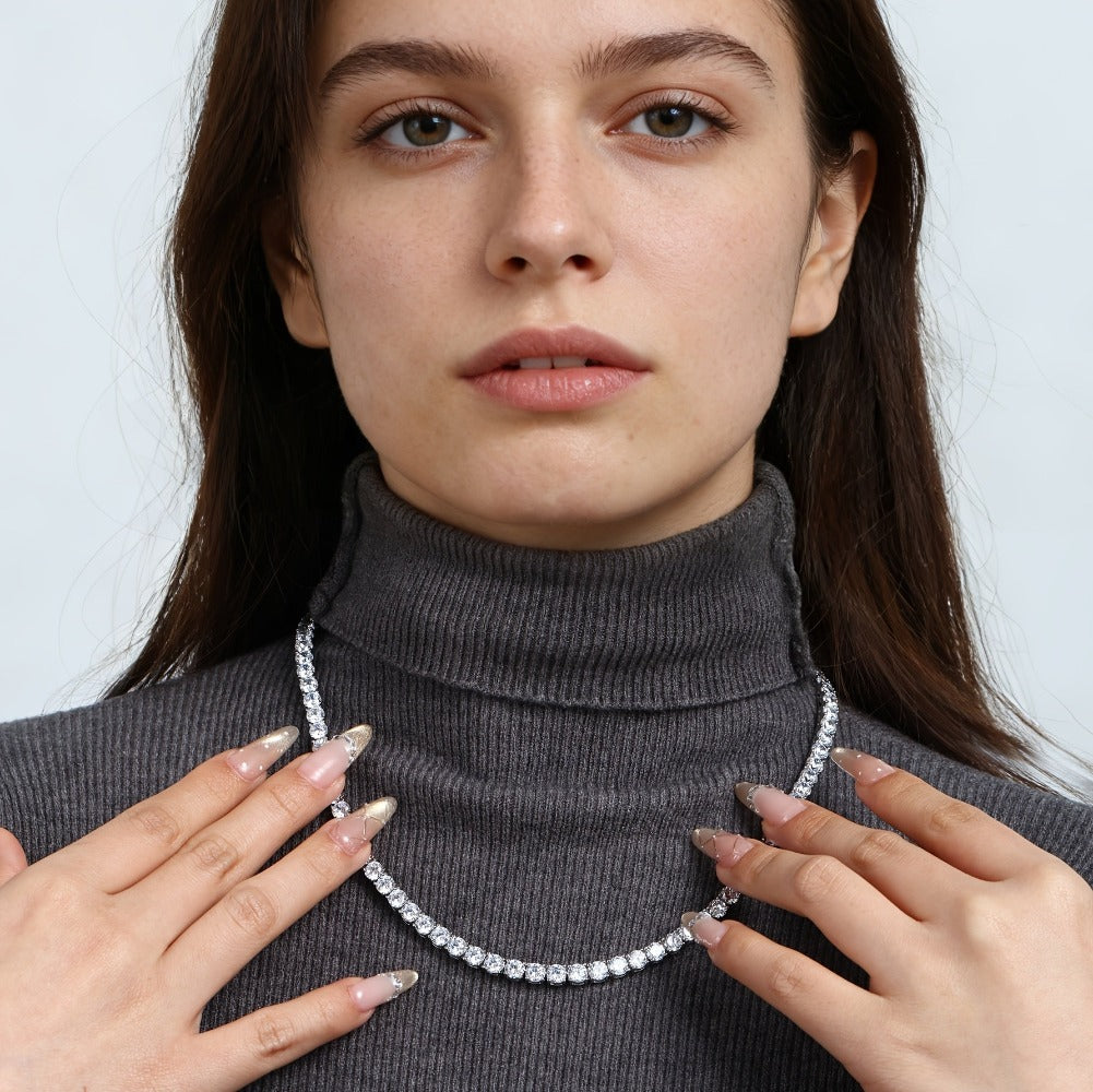 Joyería de plata 925 para mujer, cadena de tenis con pedrería completa, collar de moissanita de 0.3 quilates, lujo ligero y brillante, accesorios de diseño de nicho de alta gama, el mejor regalo para Navidad, San Valentín, cumpleaños o cita nocturna, con