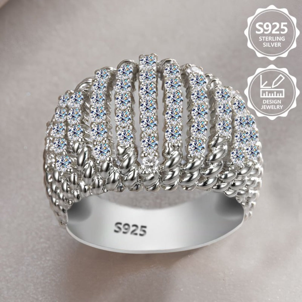 Anillo de moda exquisito para mujer PM:E7 de plata de ley 925, elegante, con estilo y finamente elaborado, engastado con moissanita. Un anillo de joyería de alto valor para mujer, adecuado para viajes de vacaciones y uso diario, y el regalo conmemorativo