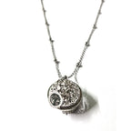 Collar de Acero para Mujer con Colgante de Ángel en Color Plata