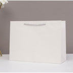 Pack de 12 Bolsas LUJO para Regalo con Asas de Cuerda,Bolsa Premium de Papel Grueso 230GSM，Fondo Reforzado, Ideales para Regalos, Eventos y Uso Profesional