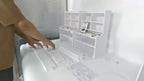 1pc Escritorio Multinivel con Portabolsígrafos Inclinado y Acabado Blanco Mate - Estante Cúbico Ahorrador de Espacio, Estantes de Almacenamiento con Particiones para Suministros de Oficina, Libros, Papelería - Compatible con Organización de Escritorio y O