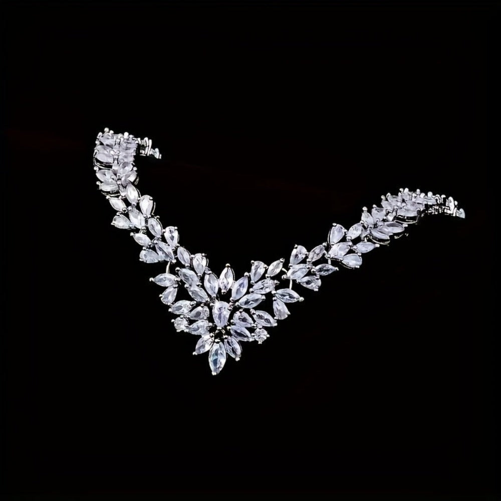 Conjunto de joyería para mujer en plata 925, collar y aretes, juego de dos piezas incrustado con zirconia sintética exquisita en forma de flor, moderno, hermoso, elegante y lujoso, decoración nupcial, regalo de boda para el Día de San Valentín con caja de