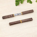 Juego de utensilios de viaje marrones de 2/4/8 juegos | Cubiertos para camping al aire libre | Utensilios reutilizables para el almuerzo en la oficina | Tenedor de mesa portátil y cubiertos con mangos de plástico con grano de madera | Regalos de Navidad p